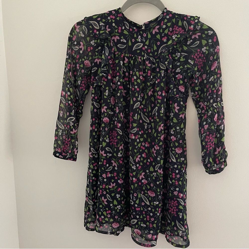 Girls OVS size 7-8 years pretty floral dress